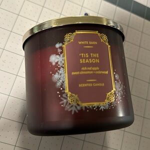 Tis the Season - White Barn Candle